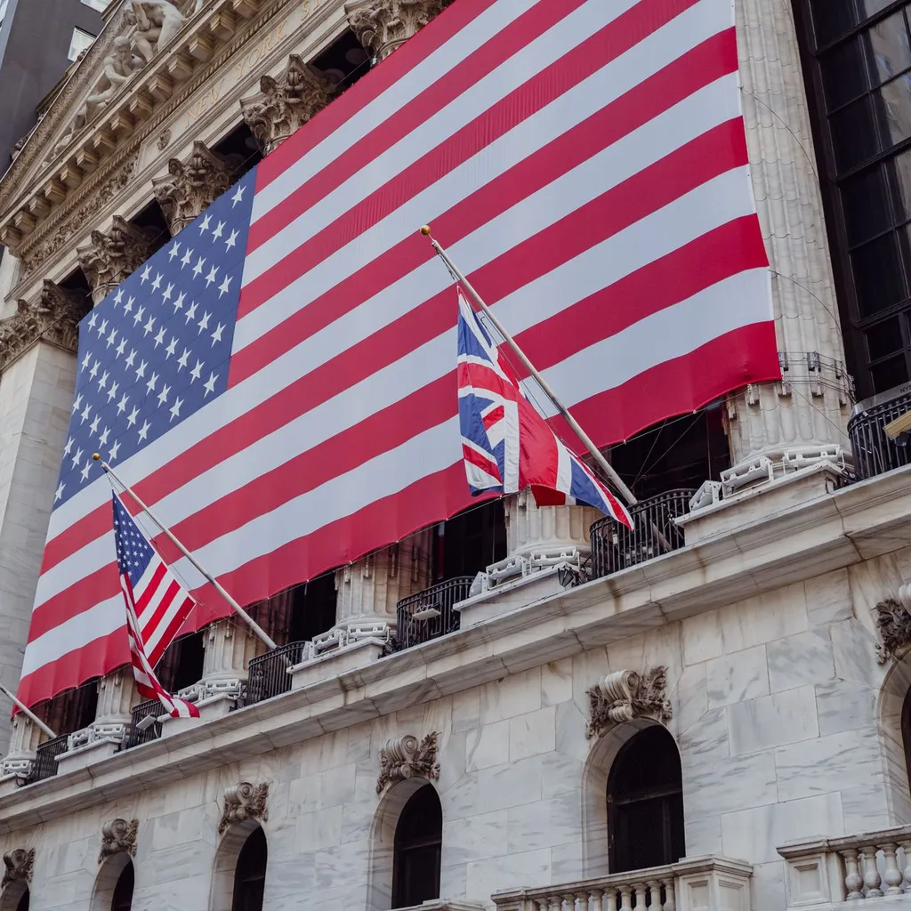 Toronto Stock Exchange Today: S&P/TSX Composite Drops 2.28% to 34,413 as Global Tech Rout and Jobs Shock Hit C